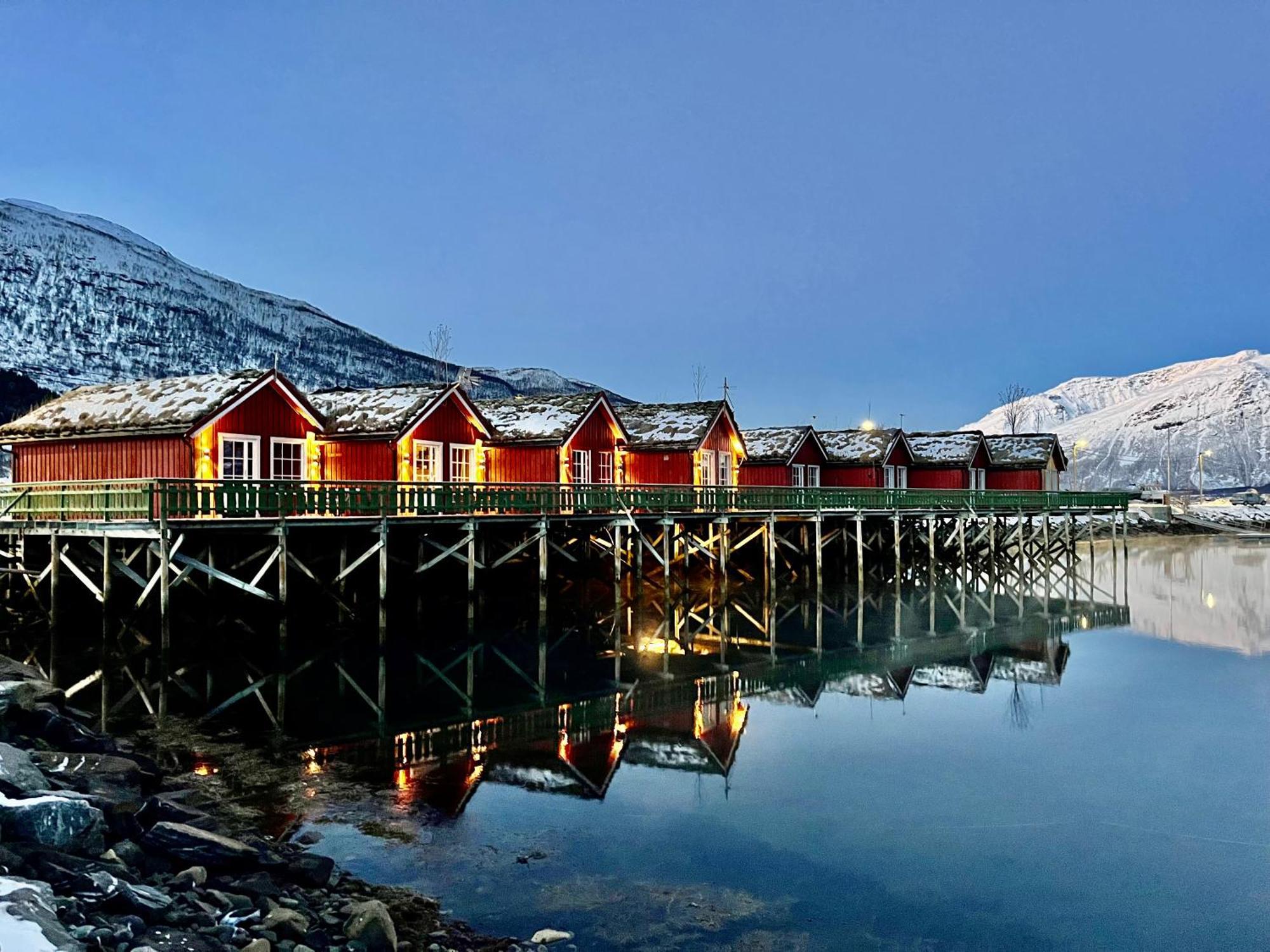 Manndalen Sjobuer Villa Samuelsberg Exterior photo